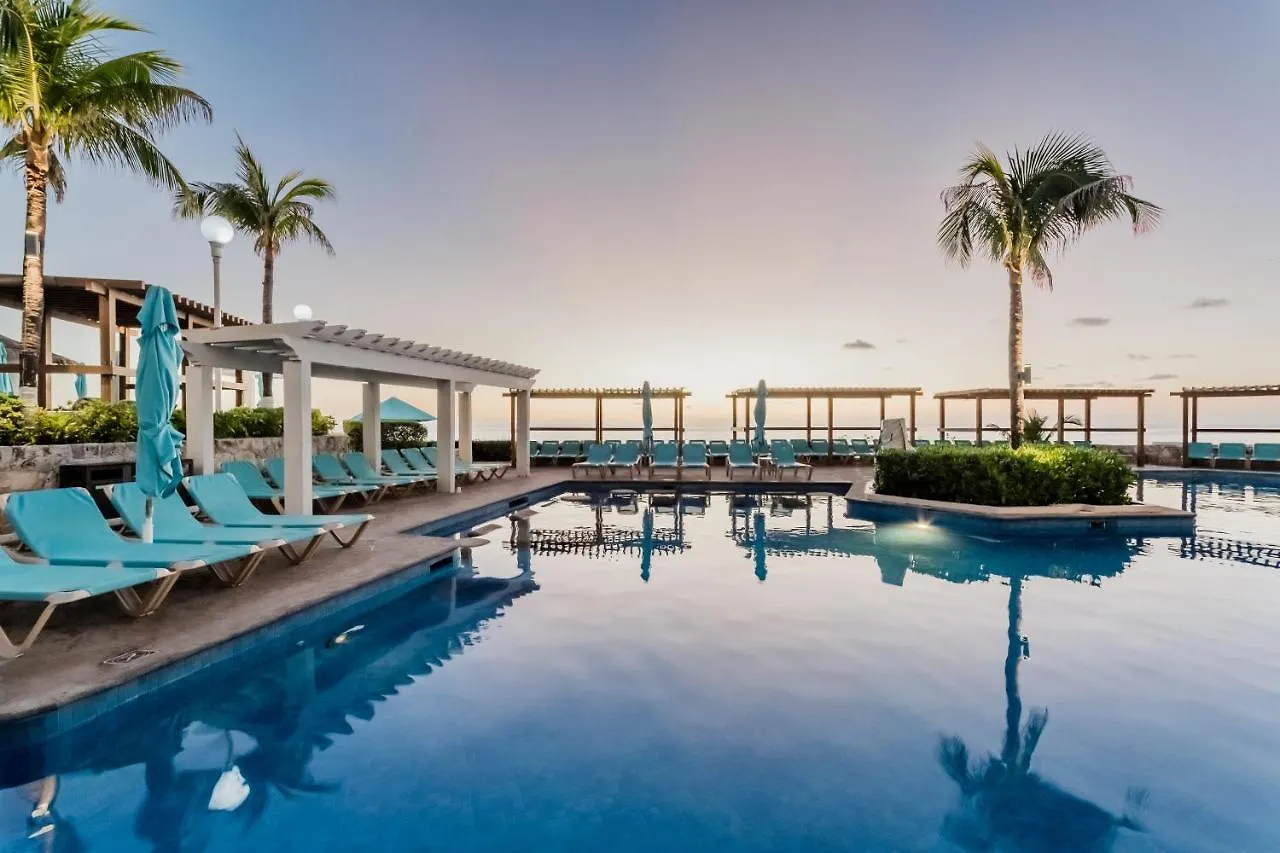 Royal Solaris Cancun