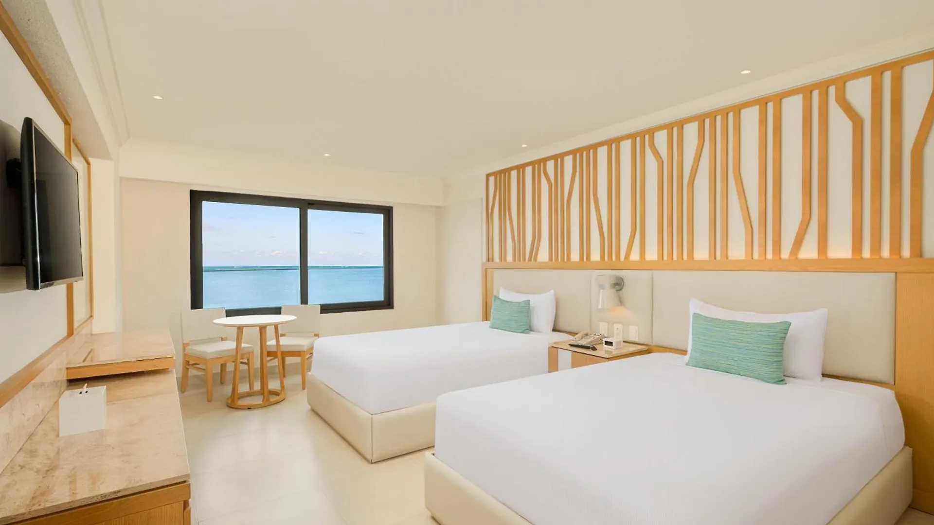 Royal Solaris Cancun Resort