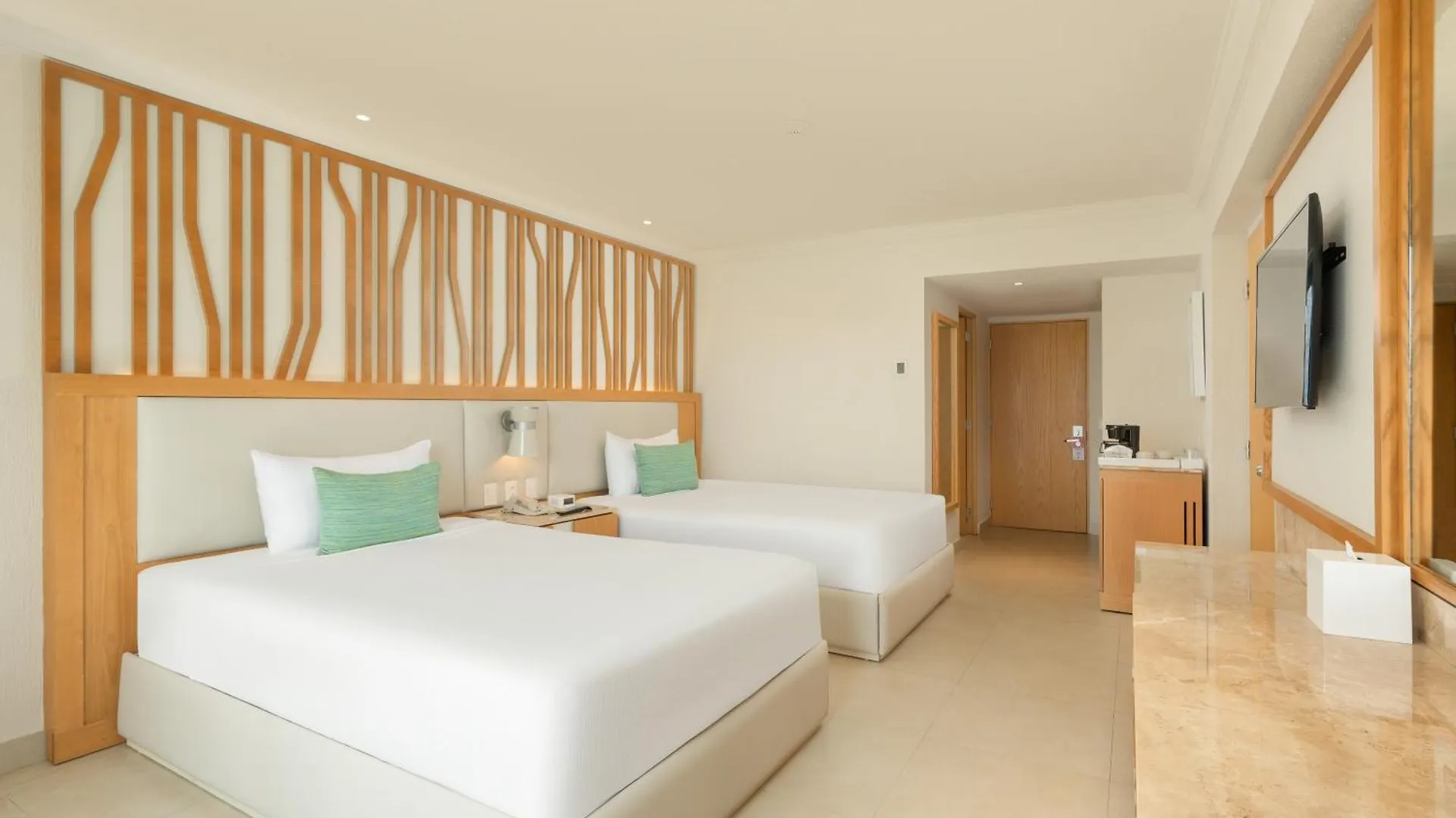 Royal Solaris Cancun