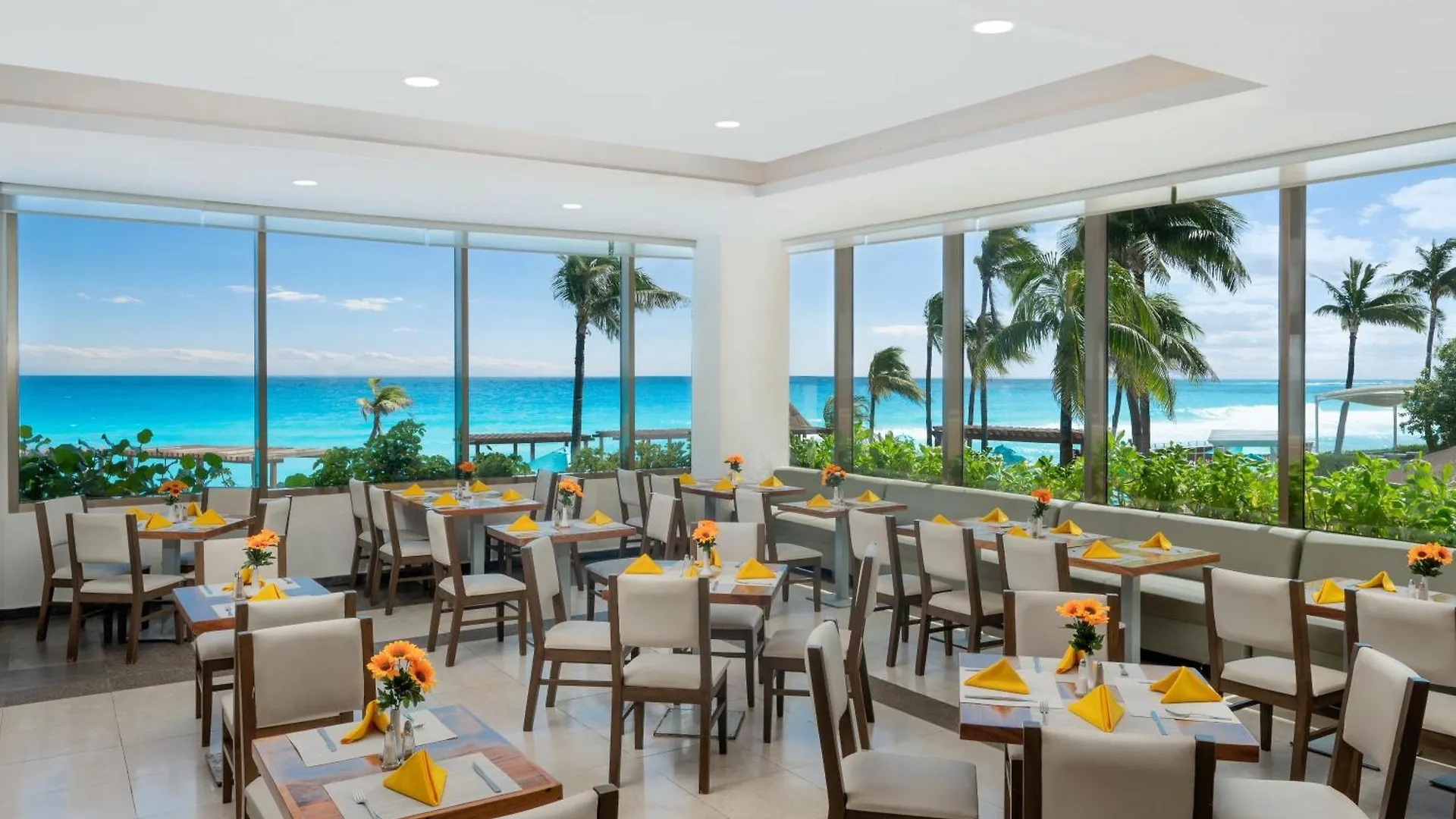 Royal Solaris Cancun Resort