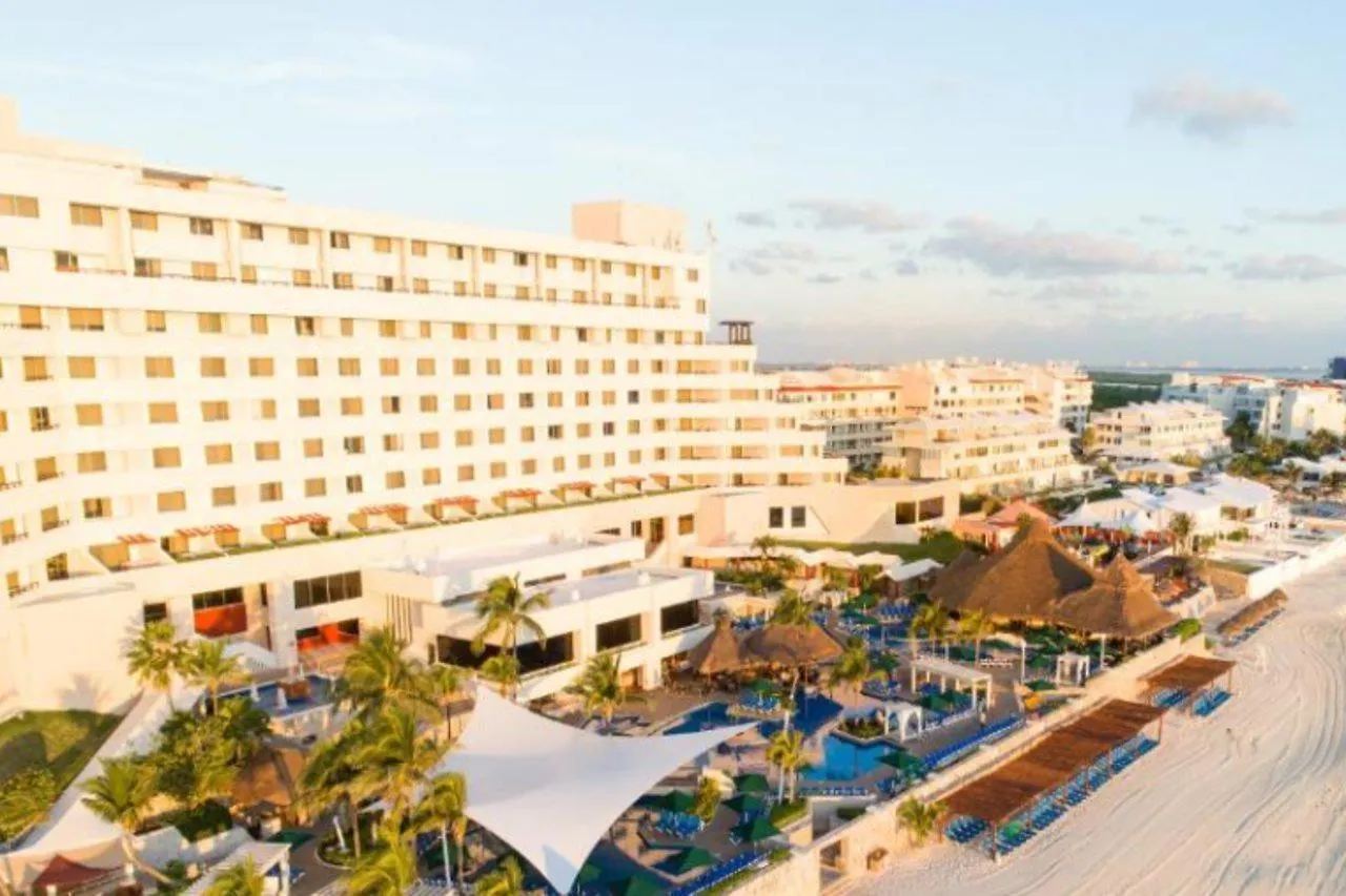 **** Resort Royal Solaris Cancun Mexico