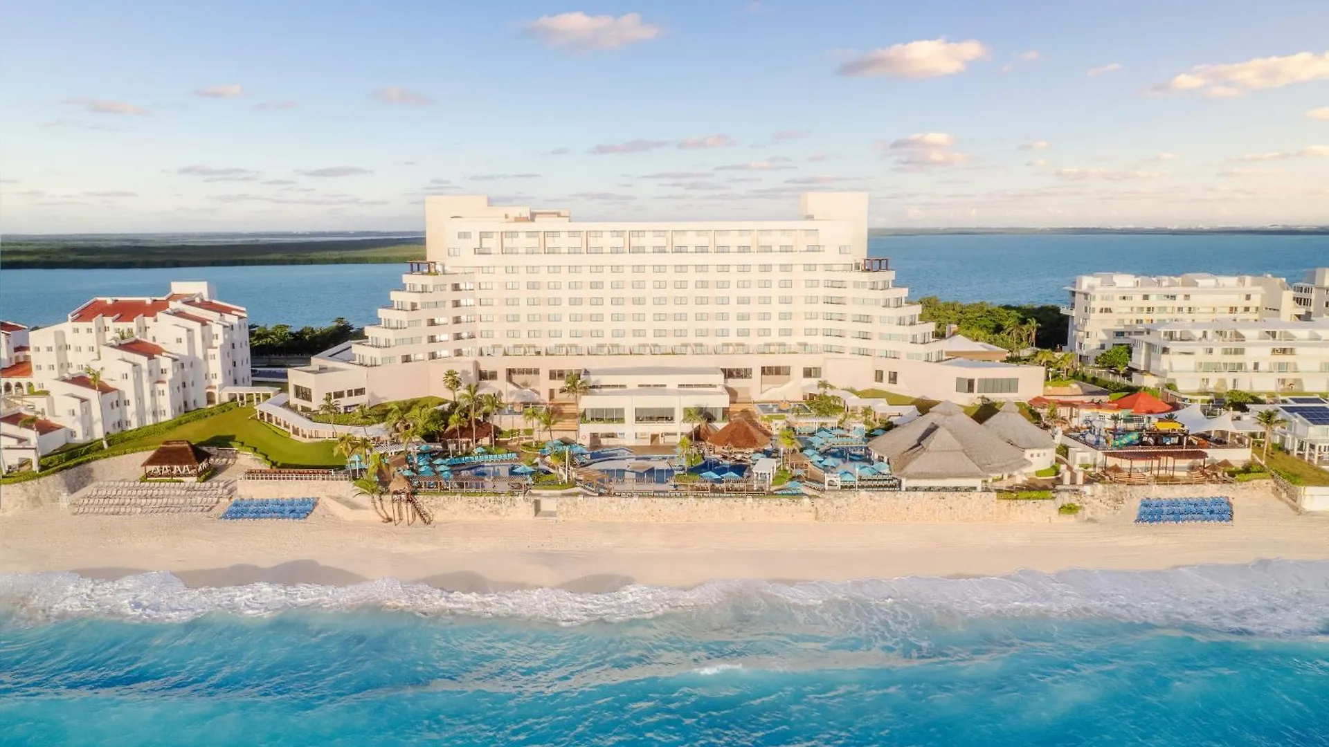 Royal Solaris Cancun contacts