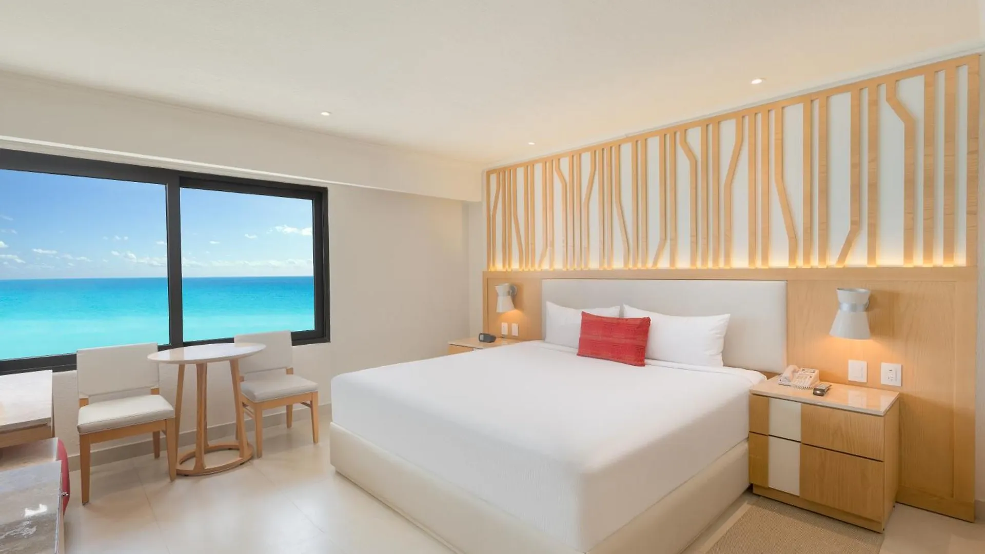Royal Solaris Cancun Resort